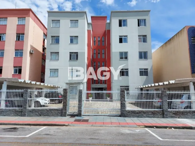 Excelente Apartamento 2 dormitório(s) em Jardim Cidade de Florianópolis - São José