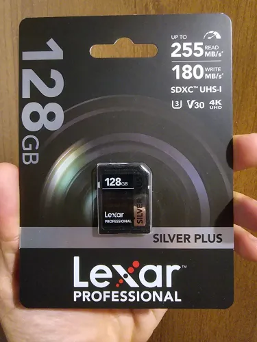 Lexar 128Gb Silver Plus - Original - Lacrado