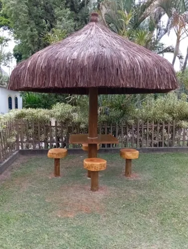 Kiosque sombreiro de Piaçava