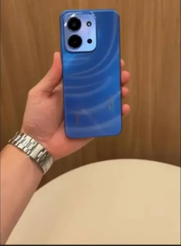 Celular Xiaomi 15 c azul 250 GB memoria, 8 de ram , 4 meses de uso