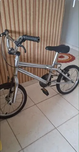 Bicicleta Infantil Aro 16 Prata - Estilo BMX / Cross