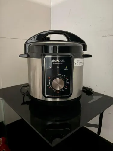 Panela Elétrica de Pressão Mondial Pratic Cook 3L - R$300