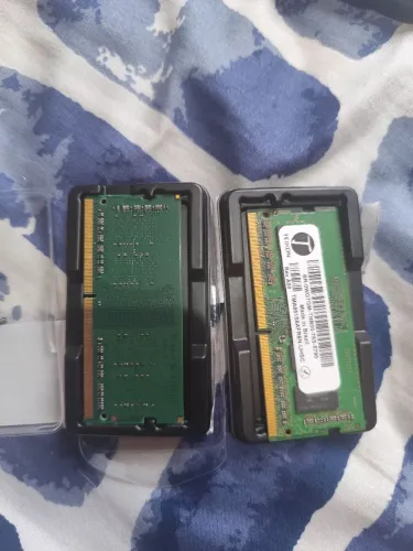 2 Pentes de memória RAM 4GB DDR4 2133MHZ TEIKON