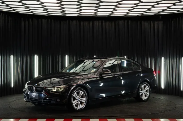 BMW 320I 320i 2018
