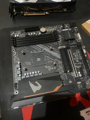 Placa mãe B550 aorus elite