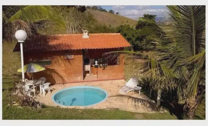 Sítio com 2 dormitórios à venda, 20000 m² por R$ 440.000,00 - Nossa Senhora de Lourdes - G