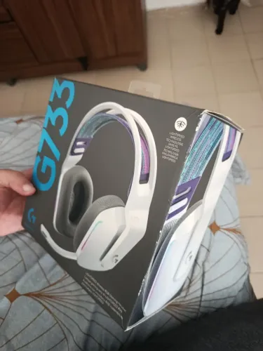 Headset sem fio Logitech G733