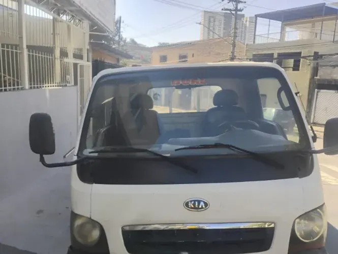 Kia Motors Bongo K-2700 2.7 4x2/4x4 Diesel 2004