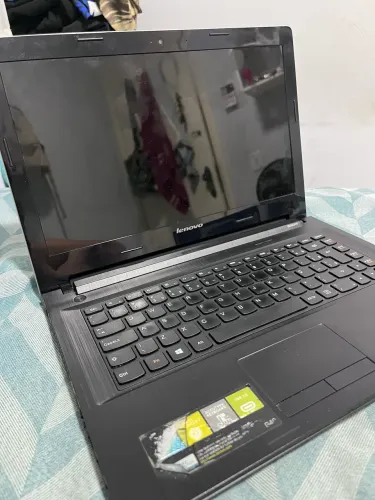 Notebook Lenovo i3 4GB RAM 