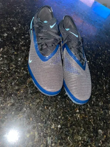 Chuteira Nike phantom gx preta tamanho 42