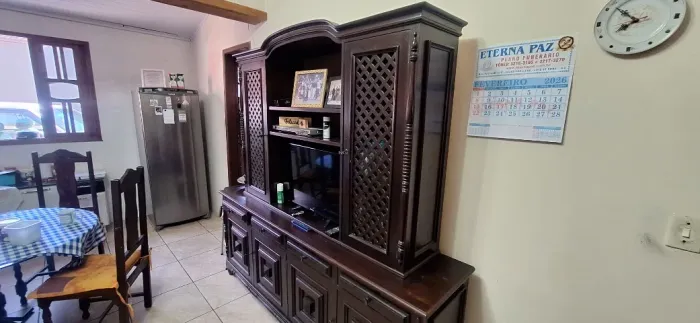 arca antiga madeira de lei