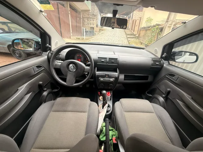 Volkswagen Fox Plus 1.0mi/ 1.0mi Total Flex 8V 4P 2008