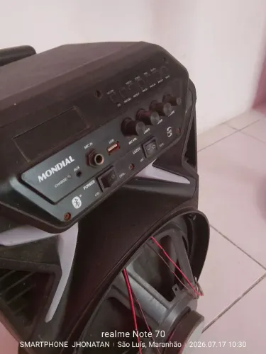 VENDO CAIXA DE SOM MUNDIAL 