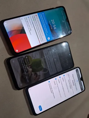 Lote de 3 celulares funcionando