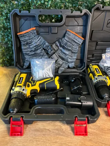 Entrego! 2 Baterias Parafusadeira com maleta Bivolt