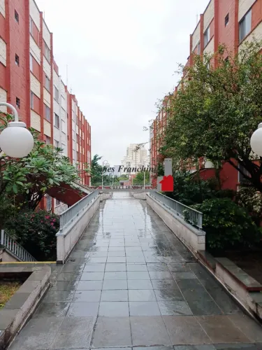 Apartamento para locação na Vila Siqueira, São Paulo-SP: 2 quartos, 1 sala, 1 banheiro, 62