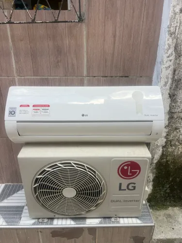 Ar condicionado LG Dual Inverter 12mil btus