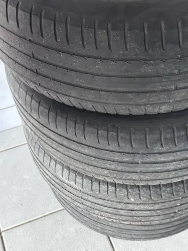 4 pneus Pirelli 205/55/17 