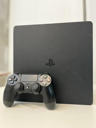 PlayStation 4 Slim 500GB