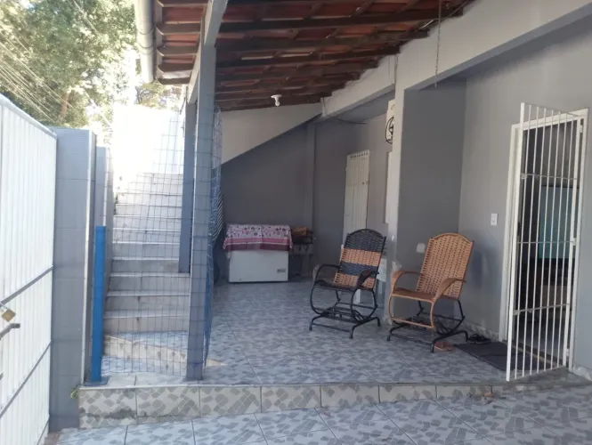 Casa ampla com 7 quartos no bairro República, Vitória-ES: 3 salas, 4 banheiros, 2 vagas de