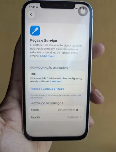iPhone 12 256gb com detalhes 