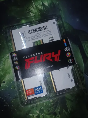 (12x cartão) Memórias Kingston Fury Beast Rgb 32gb (2x16gb) Ddr5 5600mhz