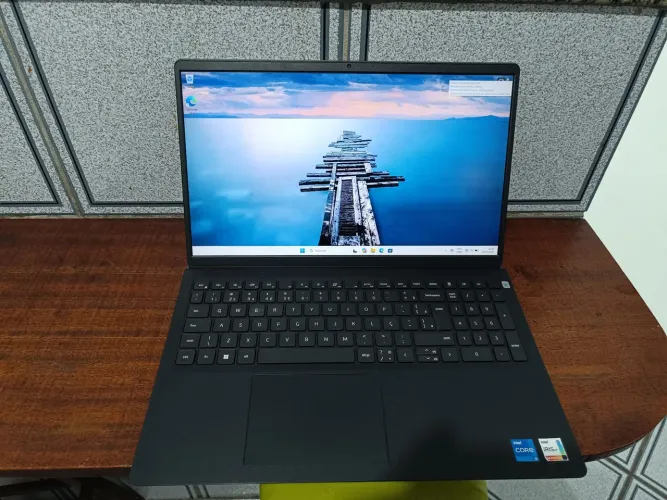 Notebook Dell Core i5/11a geração/8gb/ssd svme 256 gb/ tela 16" plc vídeo bateria 100%