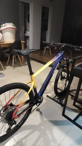 Oggi carbon 