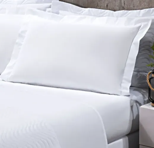 Fronha Com Abas para Hotel 50x70cm Confort Percal 180 Fios Misto 300 Unidades