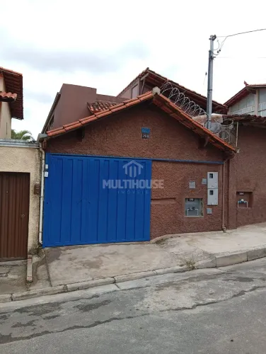 Casa para Alugar com 3 Quartos, Suíte e Garagem no Etelvina Carneiro BH