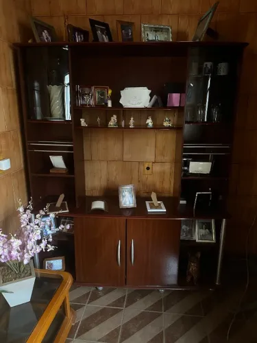 Estante madeira pra sala