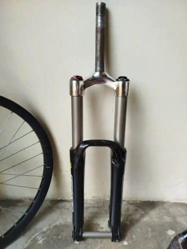 Suspensão trotz 140mm