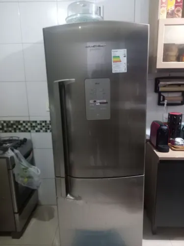 Geladeira Brastemp 422L invert