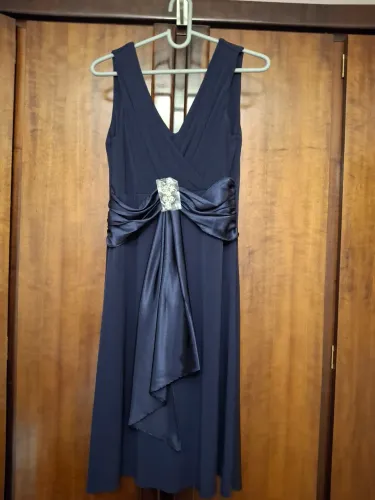 Vestido midi de festa