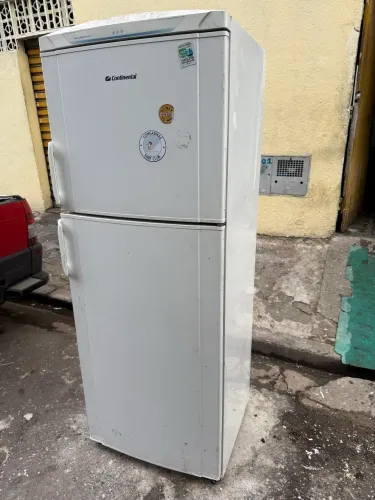 Geladeira, 220v (Entrego)