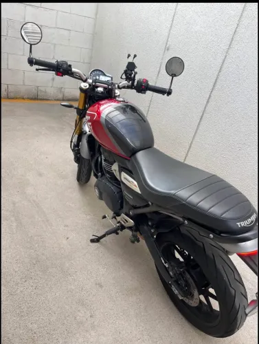 Triumph 400