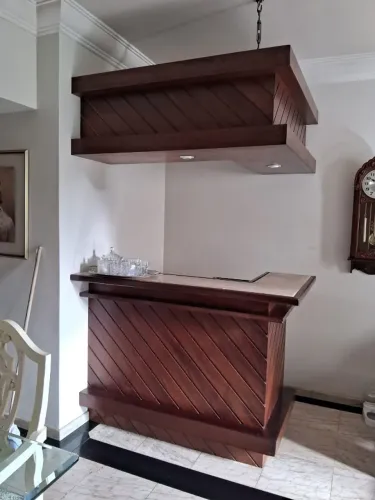 Bar de Sala e Área Gourmet com Iluminação