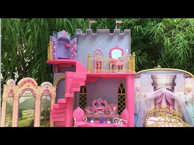 Castelo da Barbie 12 princesas