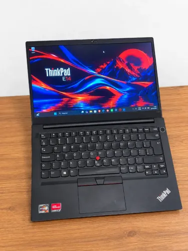 Lenovo ThinkPad E14 | Ryzen 5 5500U | 8GB RAM | 512GB SSD NVMe ? Estado Impecável!