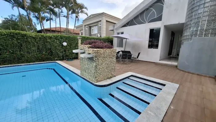 Casa com 4 Suítes e Piscina à venda no Condomínio Aldebaran Alfa