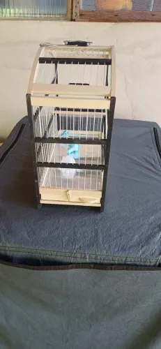 Gaiola para pássaros