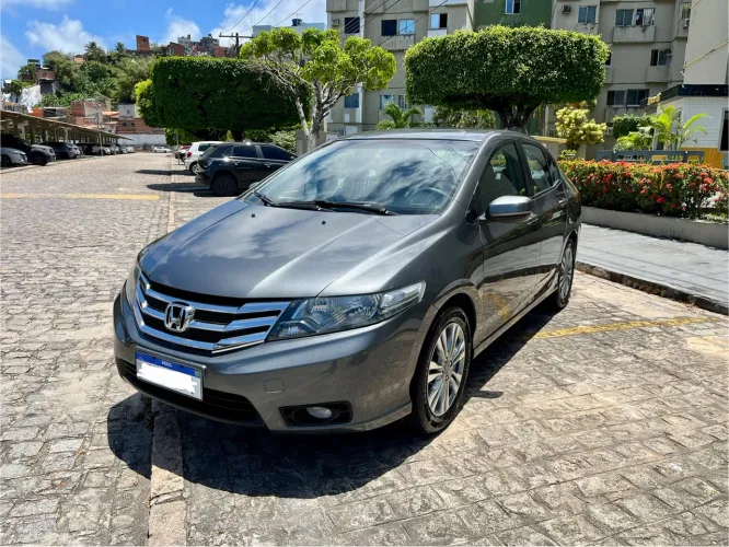 Honda City Sedan LX 1.5 Flex 16V 4P Aut. 2014