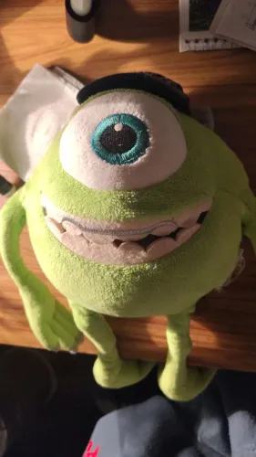 Pelúcia Mike Wazowski parque da Disney store
