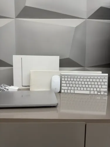 MacBook Air M4