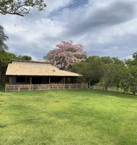 Vende chácara perto Guapó