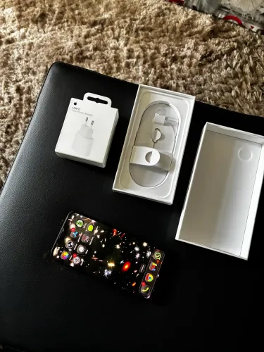 iPhone 16e 512gb bateria 100%