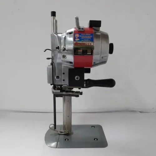 Máquina de Corte Industrial Singer Semi Nova