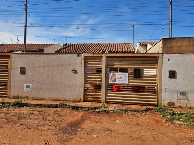 Casa Térrea à venda, 2 quartos, 2 vagas, Jardim Centenário - Campo Grande/MS