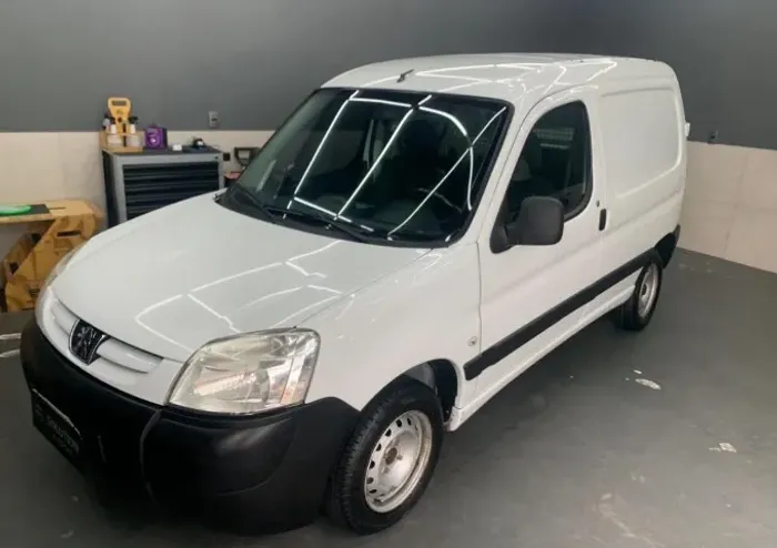 Peugeot Partner Furgão 1.6 16v/ 1.6 16V Flex 3P 2014