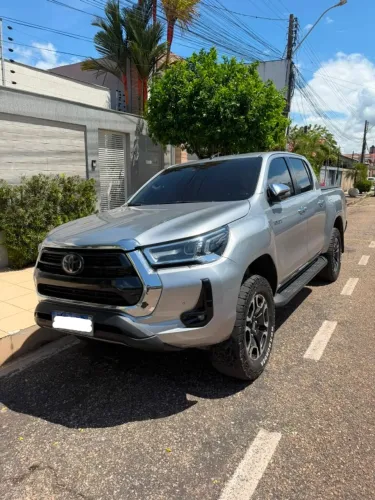 Toyota Hilux CD SRX 4X4 2.8 TDI 16V Diesel Aut. 2021